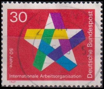 Timbre n°445