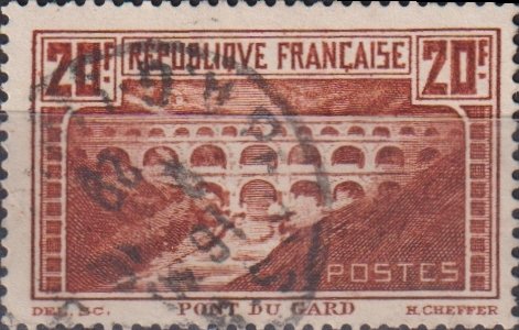 Timbre n°262