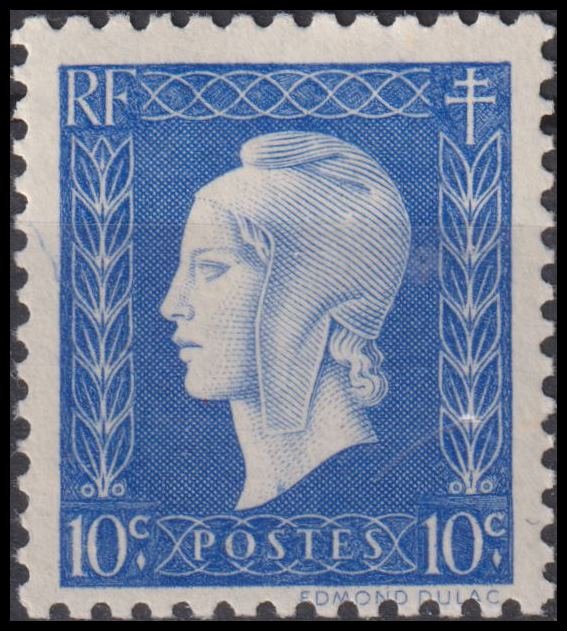 Timbre n°682