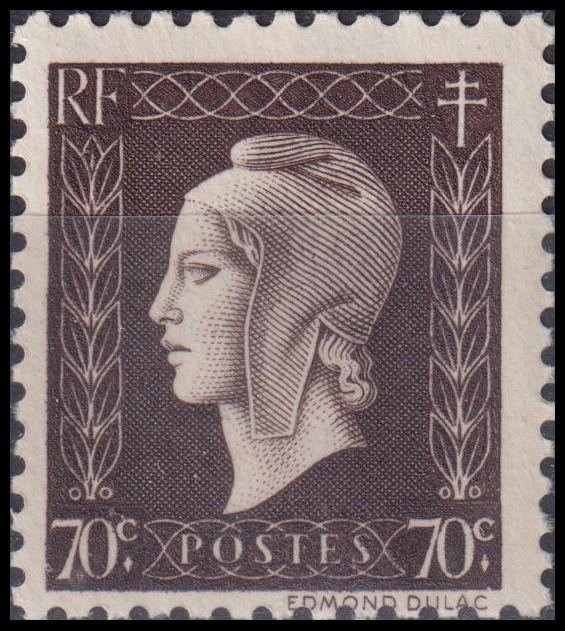 Timbre n°687