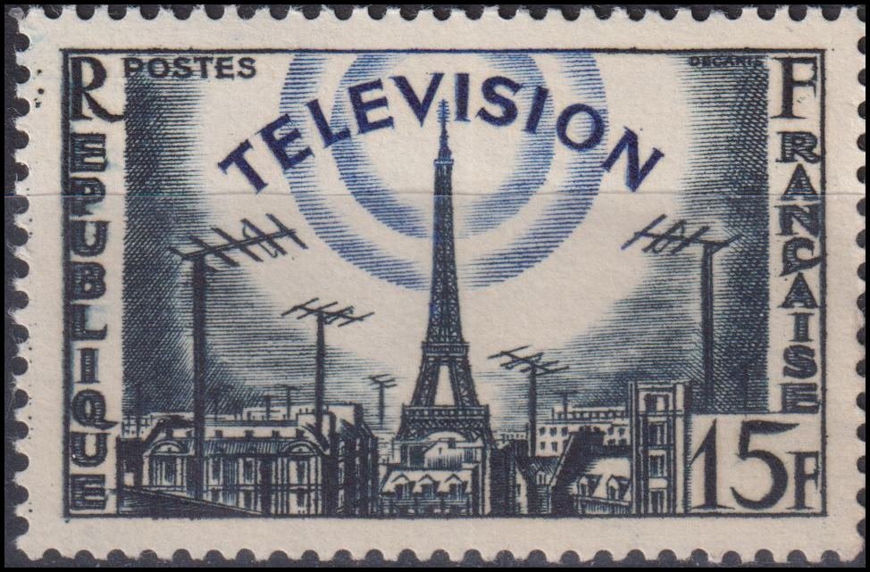Timbre France 1955 n° 1022 – La Tour Eiffel et antennes au-dessus des toits de Paris